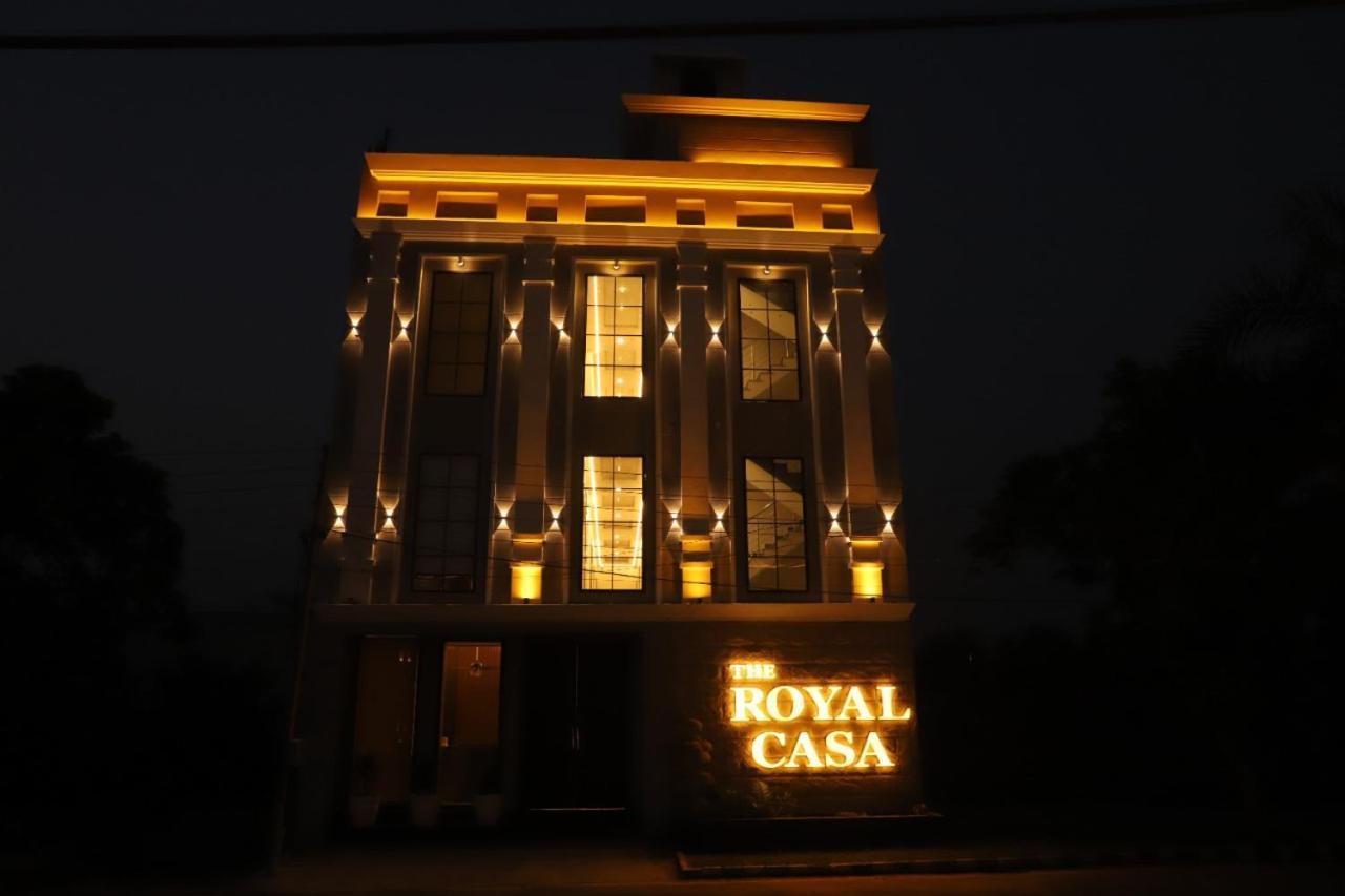 The Royal Casa Hotel Ludhijána Kültér fotó